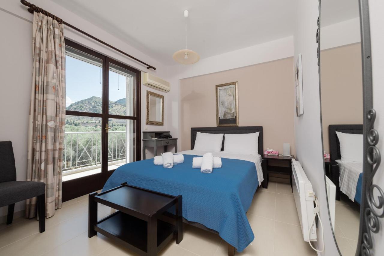 Punda 4 Seasons Apartment Diakopto Bagian luar foto