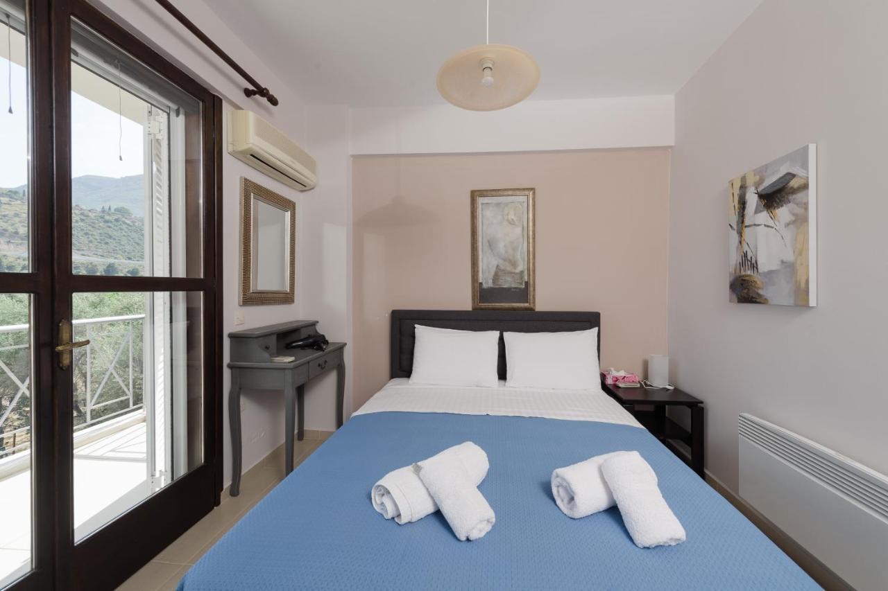 Punda 4 Seasons Apartment Diakopto Bagian luar foto